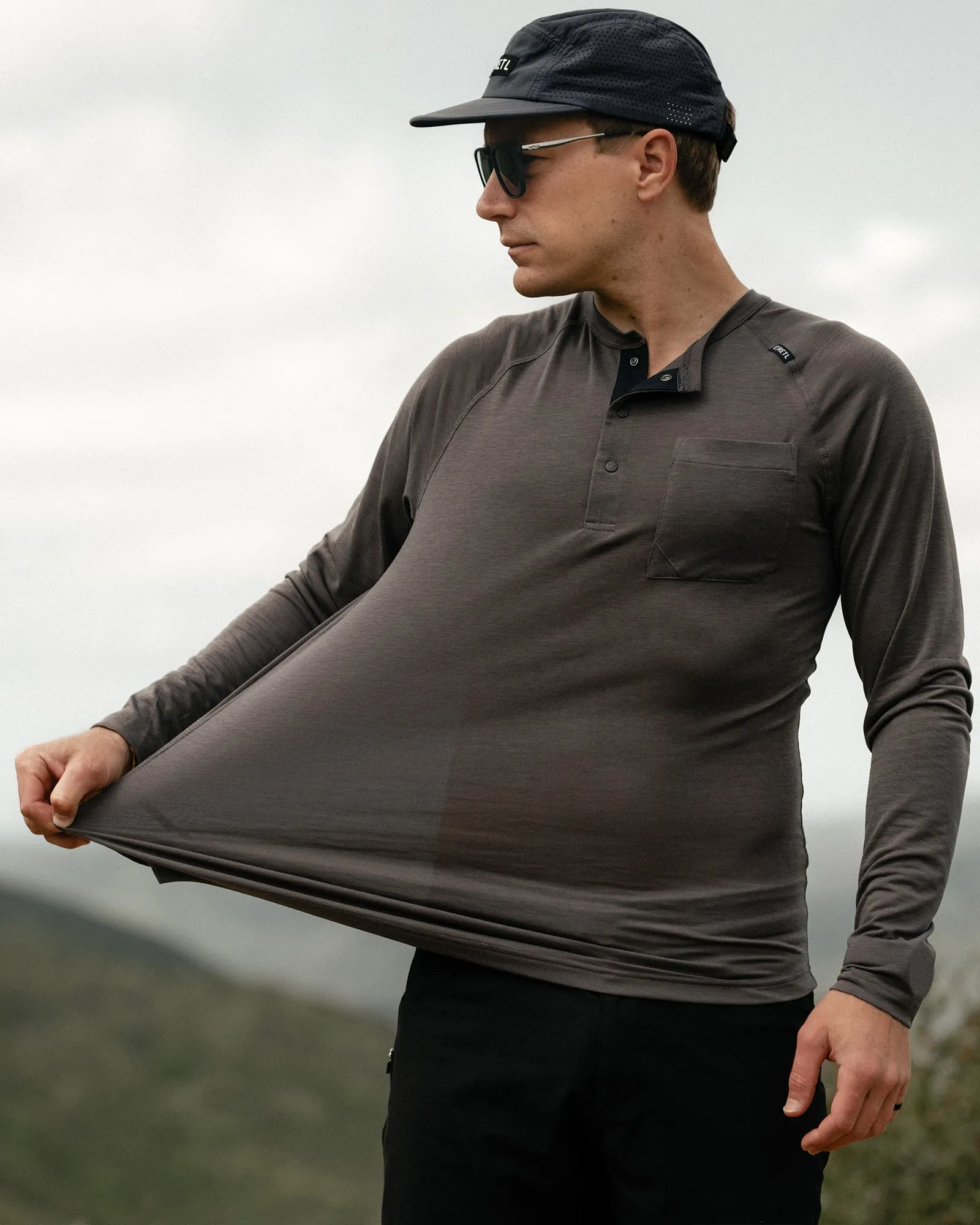 Departed Featherweight Performance Henley Pocket Tee