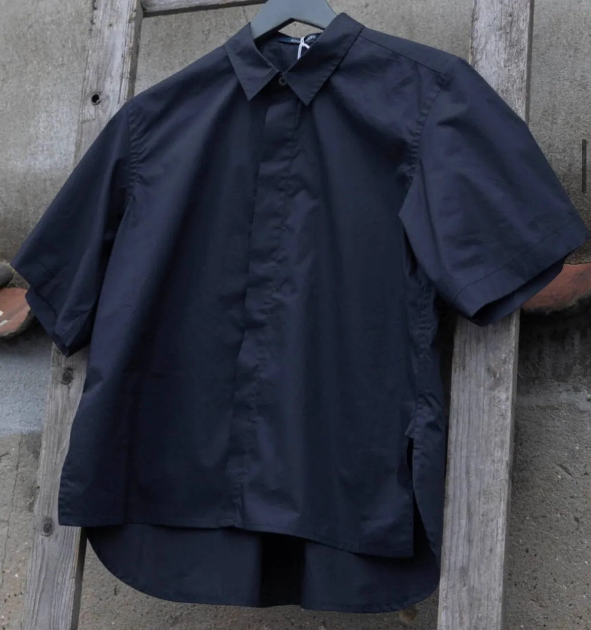 Sofie D'Hoore Classic Short Sleeve Shirt in Black