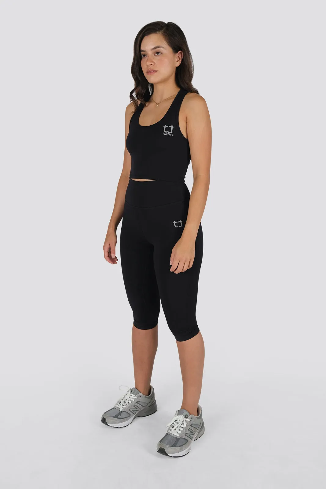 Stellar Capri Highwaisted Leggings - Black